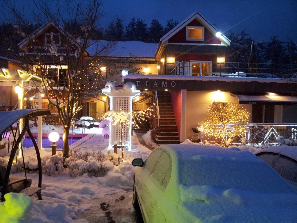 Gyeongju Tiamo Pension Exteriör bild
