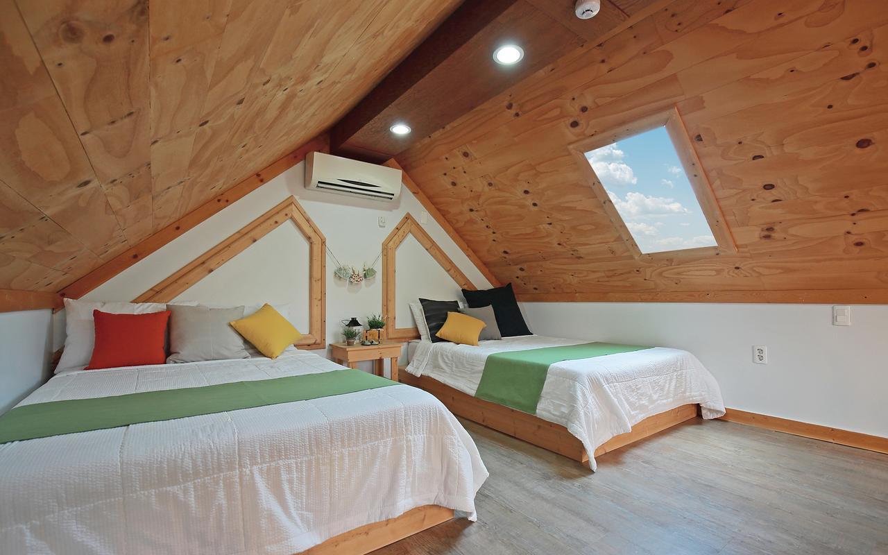 Gyeongju Tiamo Pension Exteriör bild